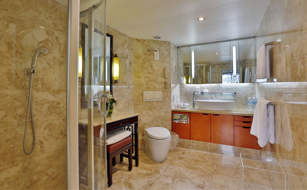 长江探索号名人套浴室