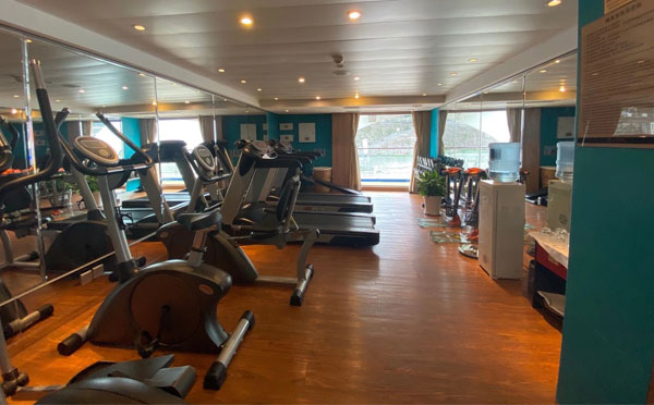 世纪神话游轮健身房