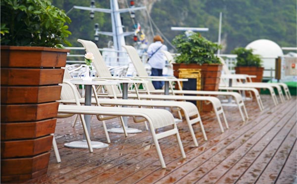 总统6号游轮甲板