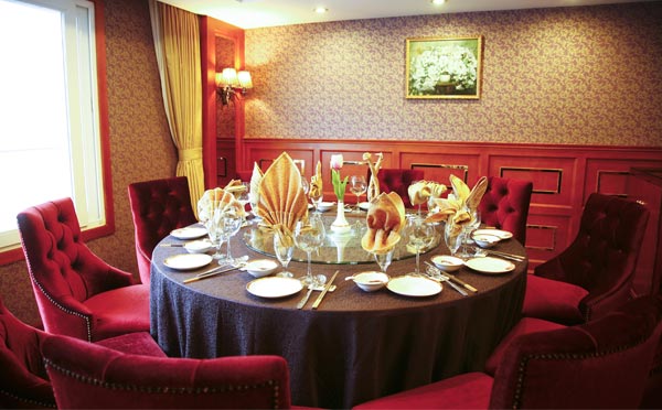 总统6号游轮包房