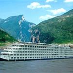 三峡星际水晶号游轮 重庆到三峡单程4日游轮船票 重庆到宜昌（4天3晚）、宜昌到重庆（5天4晚）两大带1小（小孩不占床）500元