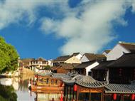 蘇杭深度純玩雙飛4日游<烏鎮(zhèn)西柵/周莊/南潯三大王牌水鄉(xiāng)+獅子林+寒山寺+靈隱飛來峰+西湖>