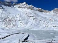 重慶到川西達(dá)古冰川+中國古羌城+坪頭羌寨3日游[0購物|0自費(fèi)]