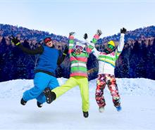 哈爾濱-亞布力-雪鄉(xiāng)常規(guī)雙飛6日游<亞布力VIP陽(yáng)光滑雪場(chǎng)滑雪3小時(shí)>