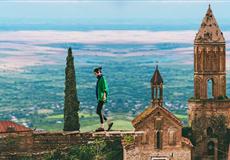 [一價(jià)全含]高加索格魯吉亞+亞美尼亞+阿塞拜疆再現(xiàn)古絲路3國(guó)12日游<16人小團(tuán)+重慶出發(fā)>（三國(guó)志）