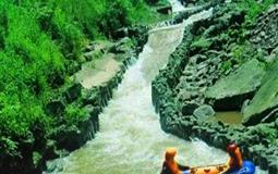 綦江東溪古鎮(zhèn)+萬佛峽清爽夏日漂流一日游