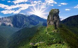 梵凈山+鳳凰古城+吾夯苗寨+中南門火車四日游