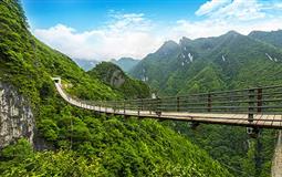 [純玩]涪陵武陵山大裂谷+816地下核工程+游船1日游[2-8人小包團(tuán)|0購(gòu)物]