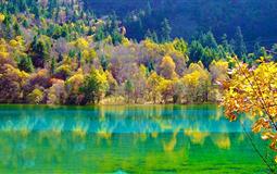 九寨溝+特色藏寨+鐮刀壩大草原+中國(guó)古羌城汽車(chē)四日游