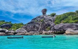 普吉島-斯米蘭-甲米-海豚島雙飛6日游<5+1自由行+2天出海游+豪華雙體帆船>