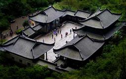 [精品團]重慶武隆天生三橋+仙女山+九黎城+龔灘古鎮(zhèn)+烏江畫廊2日游<含大門票|含1早1正>