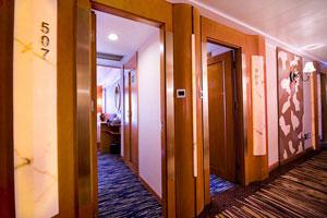 美維凱莎號游輪通道