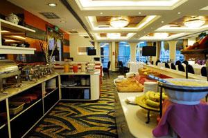 美維凱蕾號游輪自助餐廳