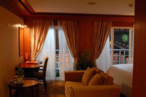 凯娜号游轮套房