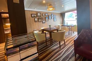 世紀(jì)傳奇游輪書吧