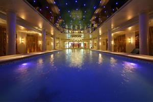 世紀神話游輪恒溫游泳池