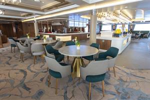 长江三号游轮绿洲餐厅