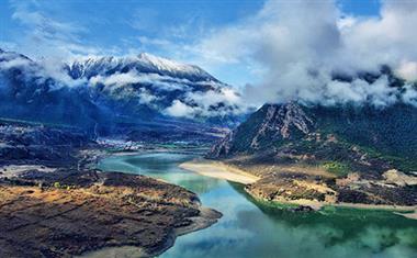雅鲁藏布大峡谷风景区1